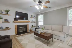 3606 Downing Dr, Cumming, GA 30040 - Photo 4