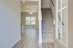 3760 Ivy Cottage Dr, Snellville, GA 30039 - Photo 2