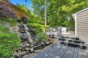 10250 Kinross Rd, Roswell, GA 30076 - Photo 2