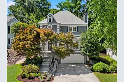 10250 Kinross Road, Roswell, GA 30076 - Photo 4