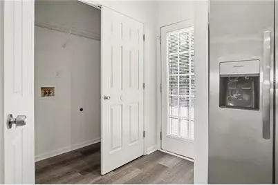 5305 Oakley Commons Boulevard, Union City, GA 30291 - Photo 12