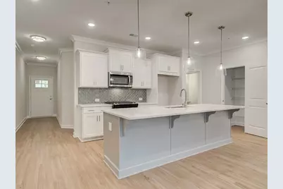 122 Bluffington Way, Marietta, GA 30066 - Photo 4