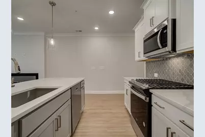 122 Bluffington Way, Marietta, GA 30066 - Photo 10