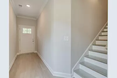 122 Bluffington Way, Marietta, GA 30066 - Photo 2