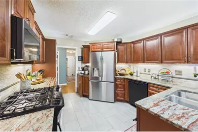 5007 Lakeridge Close, McDonough, GA 30253 - Photo 8
