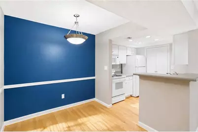 3069 Chastain Park Court NE, Atlanta, GA 30342 - Photo 6