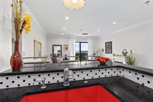 300 Johnson Ferry Rd, Atlanta, GA 30328 - Photo 12