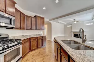 391 Gold Cove Ln, Johns Creek, GA 30097 - Photo 12