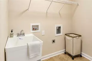 391 Gold Cove Ln, Johns Creek, GA 30097 - Photo 6