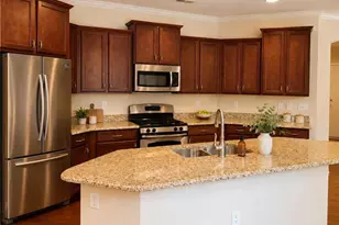 391 Gold Cove Ln, Johns Creek, GA 30097 - Photo 4