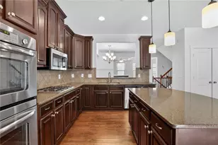 2110 Westhill Dr SE, Smyrna, GA 30082 - Photo 8