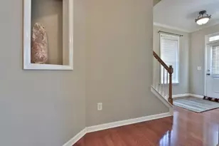 501 Grove Field Ct, Suwanee, GA 30024 - Photo 2