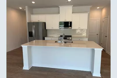7308 Mulberry Trace, Flowery Branch, GA 30542 - Photo 2