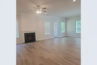 887 Bessie Court, Loganville, GA 30052 - Photo 4