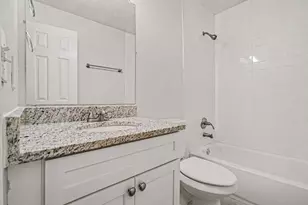 3985 Lookout Point Dr, Marietta, GA 30066 - Photo 10