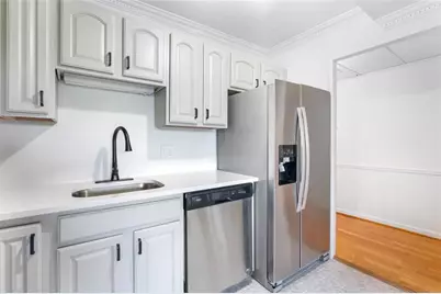 2965 Pharr Court South NW #817, Atlanta, GA 30305 - Photo 4