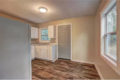 2477 Thrasher Avenue, Macon, GA 31206 - Photo 4