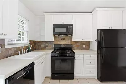 869 Briarcliff Road NE #B 18, Atlanta, GA 30306 - Photo 10