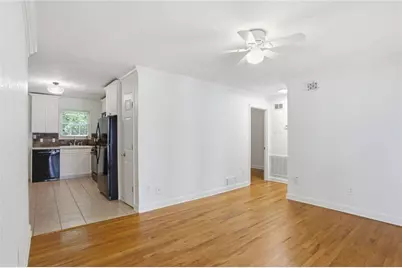 869 Briarcliff Road NE #B 18, Atlanta, GA 30306 - Photo 4