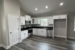 618 Hillside Dr, Cedartown, GA 30125 - Photo 8