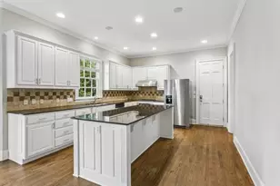 2181 McKinley Rd NW, Atlanta, GA 30318 - Photo 28