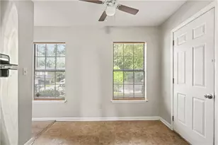 2637 Lantern Ln, Atlanta, GA 30349 - Photo 6