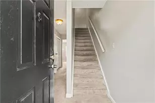 2637 Lantern Ln, Atlanta, GA 30349 - Photo 2