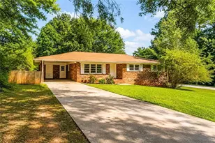 908 E Marable St, Monroe, GA 30656 - Photo 2