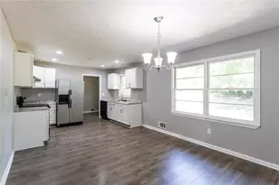 908 E Marable St, Monroe, GA 30656 - Photo 6