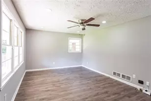 908 E Marable St, Monroe, GA 30656 - Photo 12