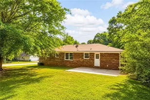 908 E Marable St, Monroe, GA 30656 - Photo 26
