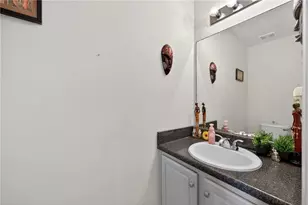 2579 Pierce Cir, Snellville, GA 30078 - Photo 10