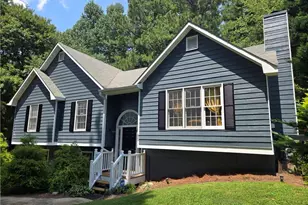 102 Thomas Dr, Dallas, GA 30157 - Photo 2