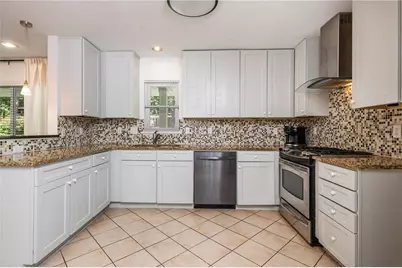 2558 Woodacres Road NE, Atlanta, GA 30345 - Photo 16