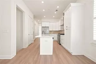111 Pearl St, Woodstock, GA 30188 - Photo 8