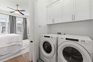 1910 Bay Line Ln, Atlanta, GA 30318 - Photo 16