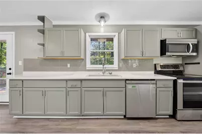 3670 Windy Hill Drive, Gainesville, GA 30504 - Photo 12