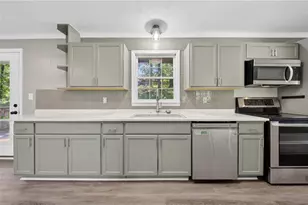 3670 Windy Hill Dr, Gainesville, GA 30504 - Photo 12