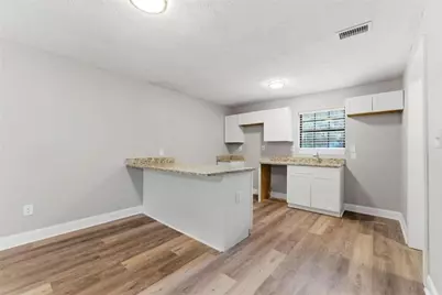 1677 Liberty Valley, Decatur, GA 30032 - Photo 4