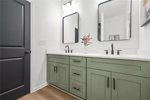 1674 Mary George Ave NW, Atlanta, GA 30318 - Photo 20