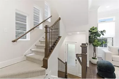 619 Broadview Terrace NE, Atlanta, GA 30324 - Photo 6