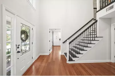 2242 Hill Creek Way, Marietta, GA 30062 - Photo 4