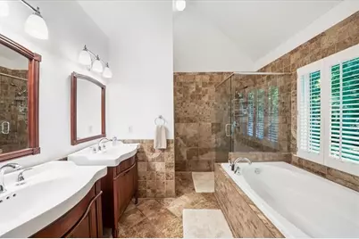 2242 Hill Creek Way, Marietta, GA 30062 - Photo 32