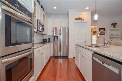 341 Villa Park Circle, Stone Mountain, GA 30087 - Photo 10