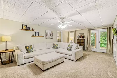 6008 Woodcreek Drive, Woodstock, GA 30188 - Photo 18