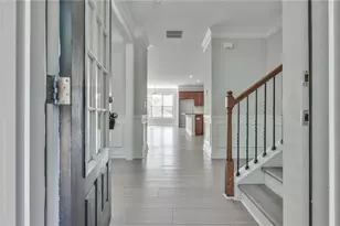 28 Privet Cir, Suwanee, GA 30024 - Photo 2