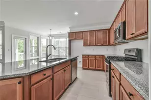 28 Privet Cir, Suwanee, GA 30024 - Photo 10