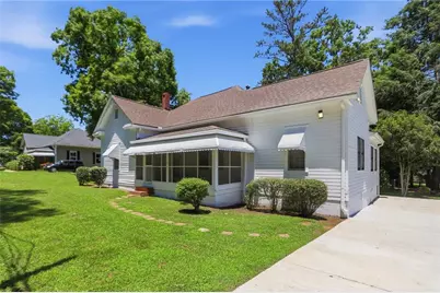 10 Woodlawn Avenue, Hampton, GA 30228 - Photo 2