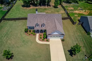 149 Manor Dr, Hull, GA 30646 - Photo 4