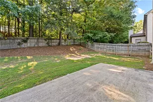 6605 Stapleford Ln, Duluth, GA 30097 - Photo 46